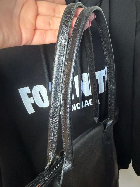 Longchamp Le Pliage Rare Coated Canvas Black Tote Bag – Made in France - Picture 16 of 16